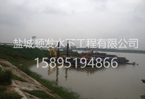 2013年芜湖码头疏浚工程